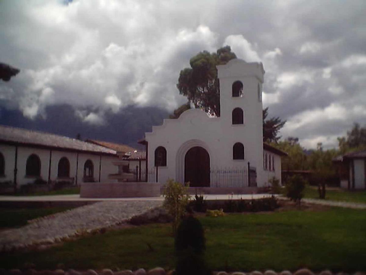 Hosteria Hacienda Pueblo Viejo Atuntaqui Buitenkant foto